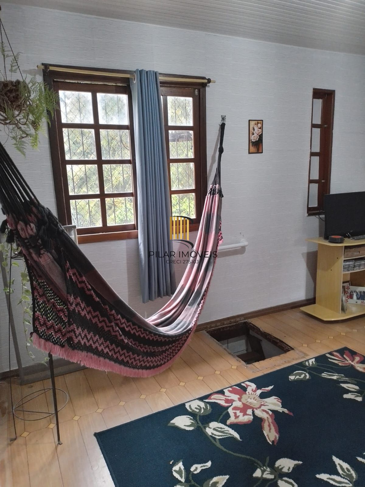 Casa 4 dormitórios no bairro Vila Nova