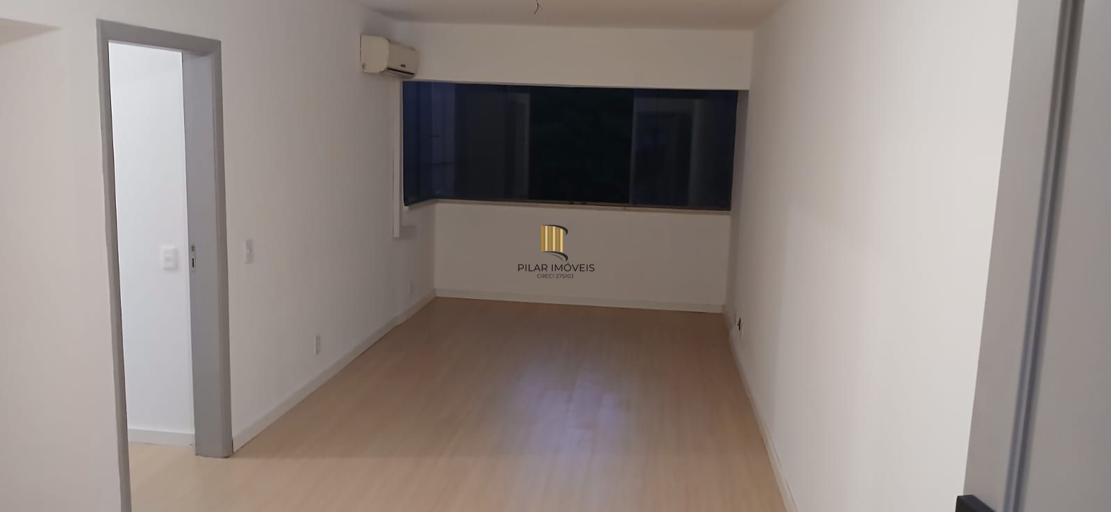 Oportunidade!!! Apartamento REFORMADO!!!