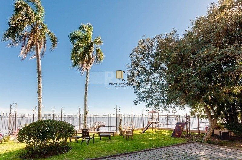 Casa de Condomínio 4 dormitórios no bairro Vila Conceição