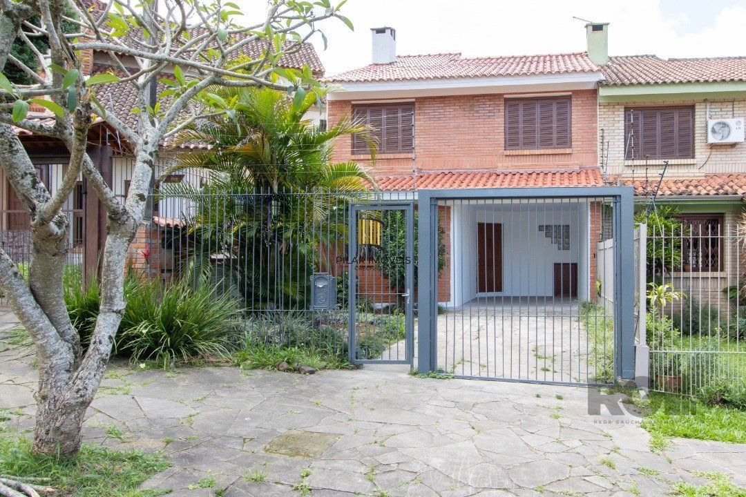 Casa 3 dormitórios no bairro Ipanema - Pilar Imóveis
