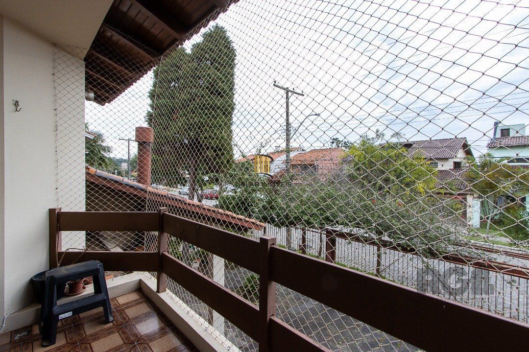 Casa 3 dormitórios no bairro Ipanema