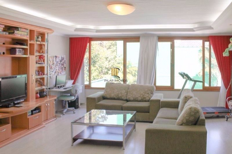 Casa para Venda - 350m², 3 dormitórios, sendo 1 suites, 4 vagas - Ipanema/ Jardim Verde