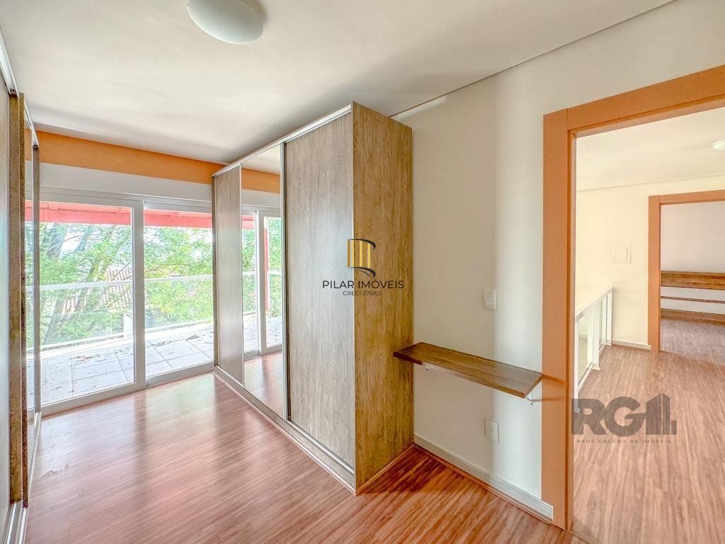 Casa Condominio para Venda - 297.63m², 3 dormitórios, sendo 1 suites, 2 vagas - Espirito Santo