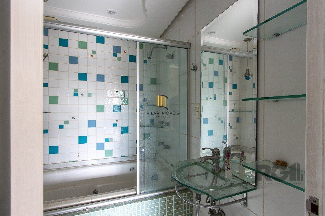 Casa Condominio para Venda - 191.63m², 3 dormitórios, sendo 1 suites, 2 vagas - Tristeza