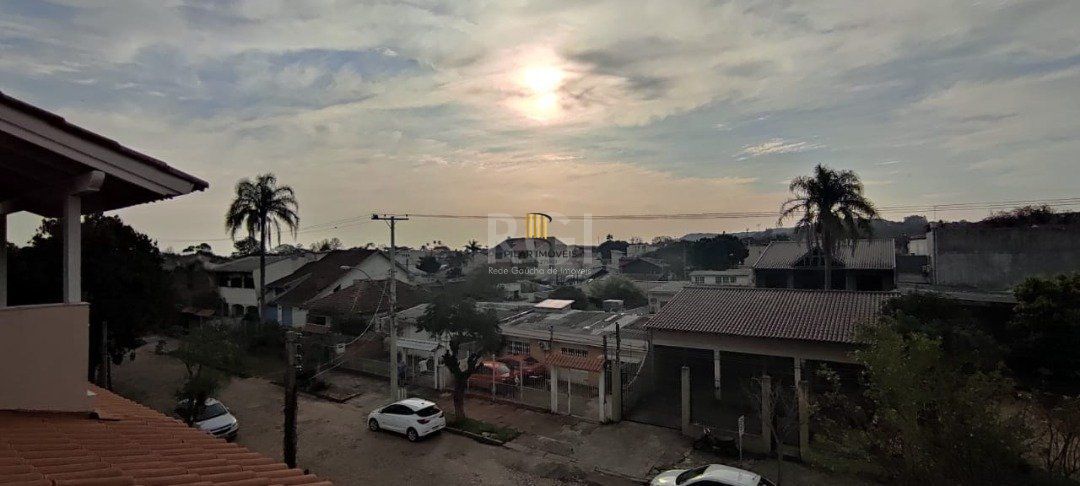 Casa para Venda - 250m², 3 dormitórios, sendo 1 suites, 2 vagas - Ipanema