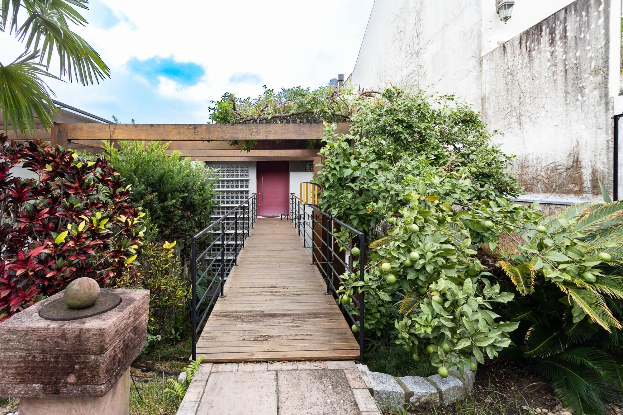 Casa com 4 dormitórios à venda, Jardim Isabel, Porto Alegre