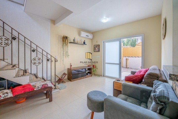 Casa 3 dormitórios no bairro Jardim Isabel