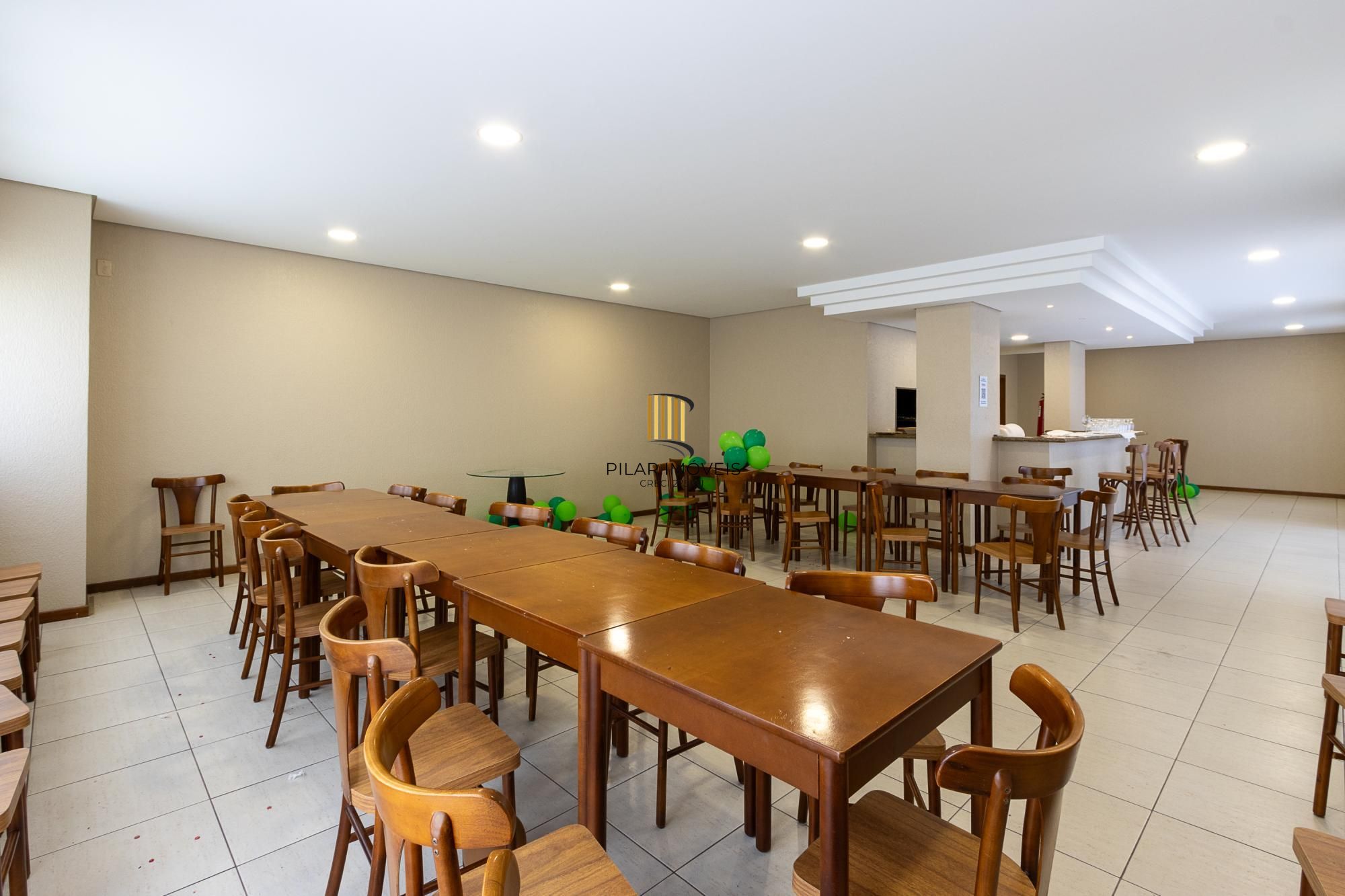 Apartamento 2 dormitórios no bairro Tristeza