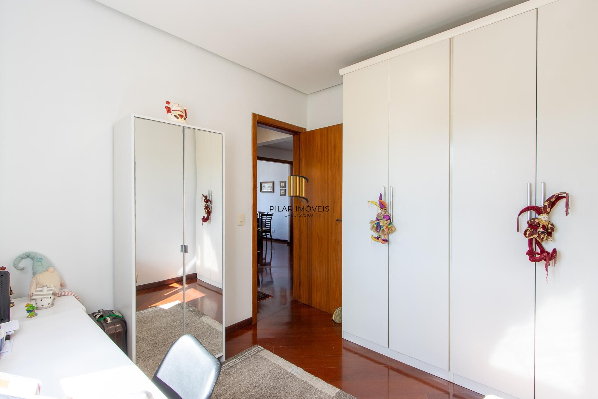 Cobertura 2 dormitórios no bairro Menino Deus