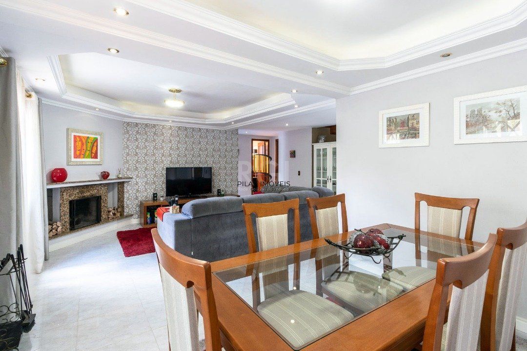 Casa para Venda - 451.63m², 5 dormitórios, sendo 1 suites, 4 vagas - Cristal
