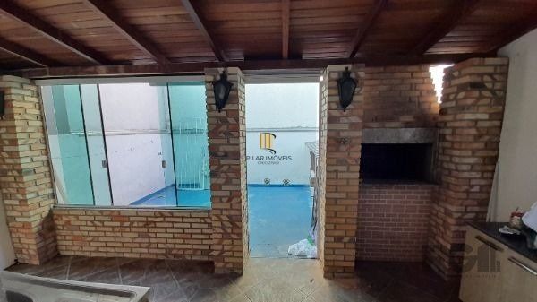 Casa 3 dormitórios no bairro Hípica
