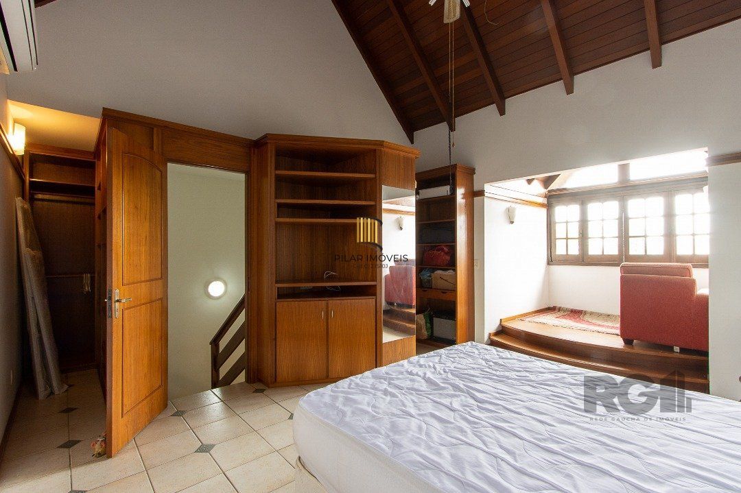 Casa em condomínio à venda, 4 quartos, 2 suites, 2 vagas - Bairro Tristeza
