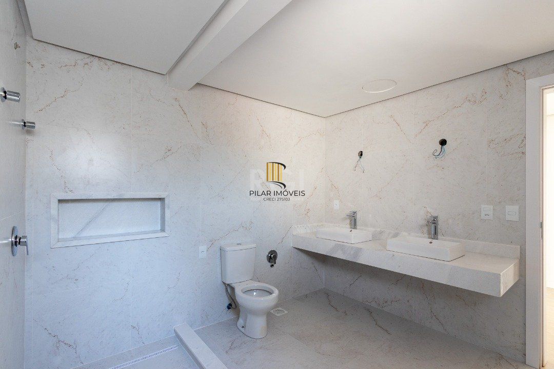 Casa Condominio para Venda - 306.18m², 3 dormitórios, sendo 3 suites, 3 vagas - Vila Assunção
