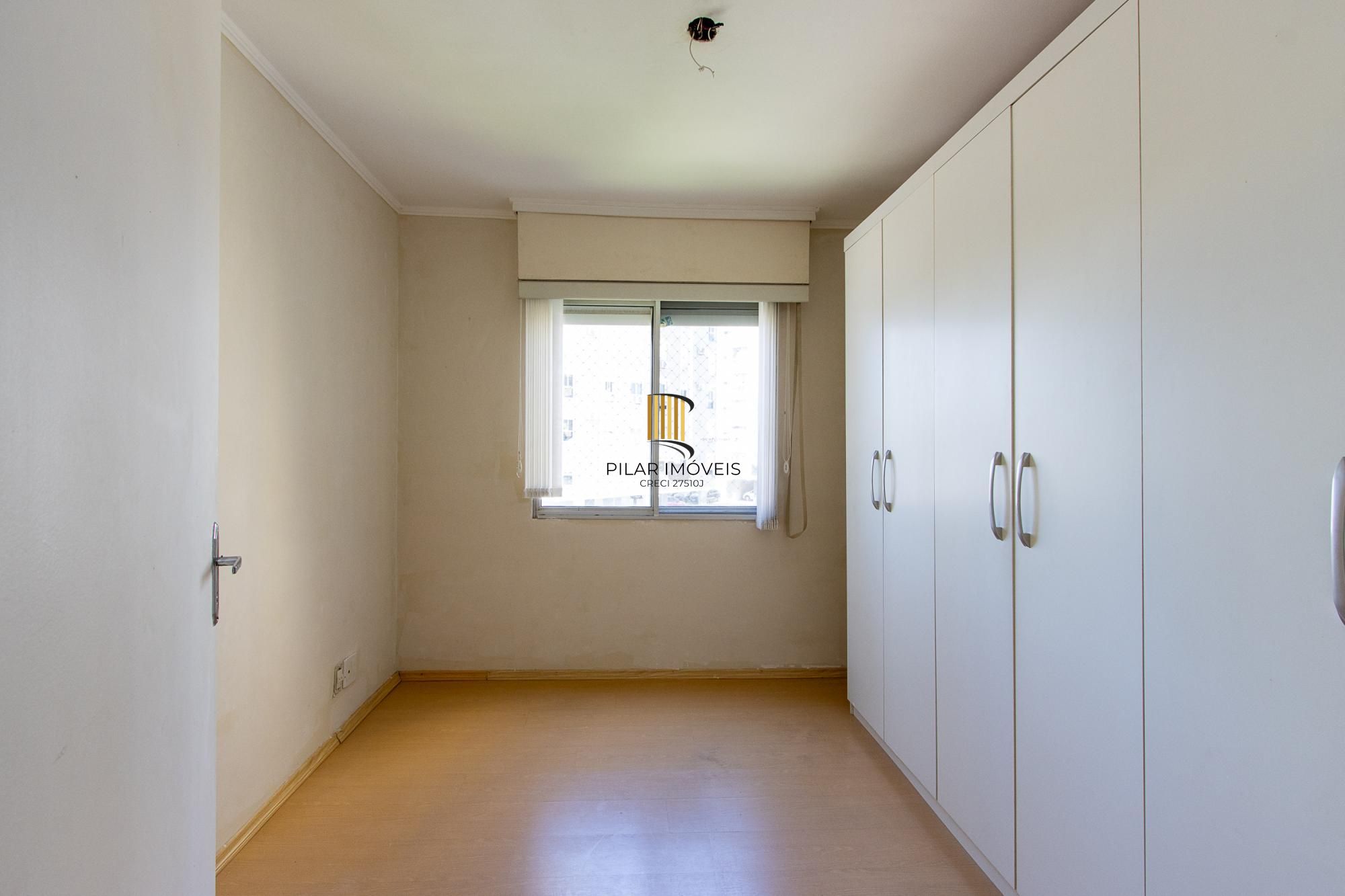 Excelente Apartamento 2 Dormitórios na Av. Wenceslau Escobar