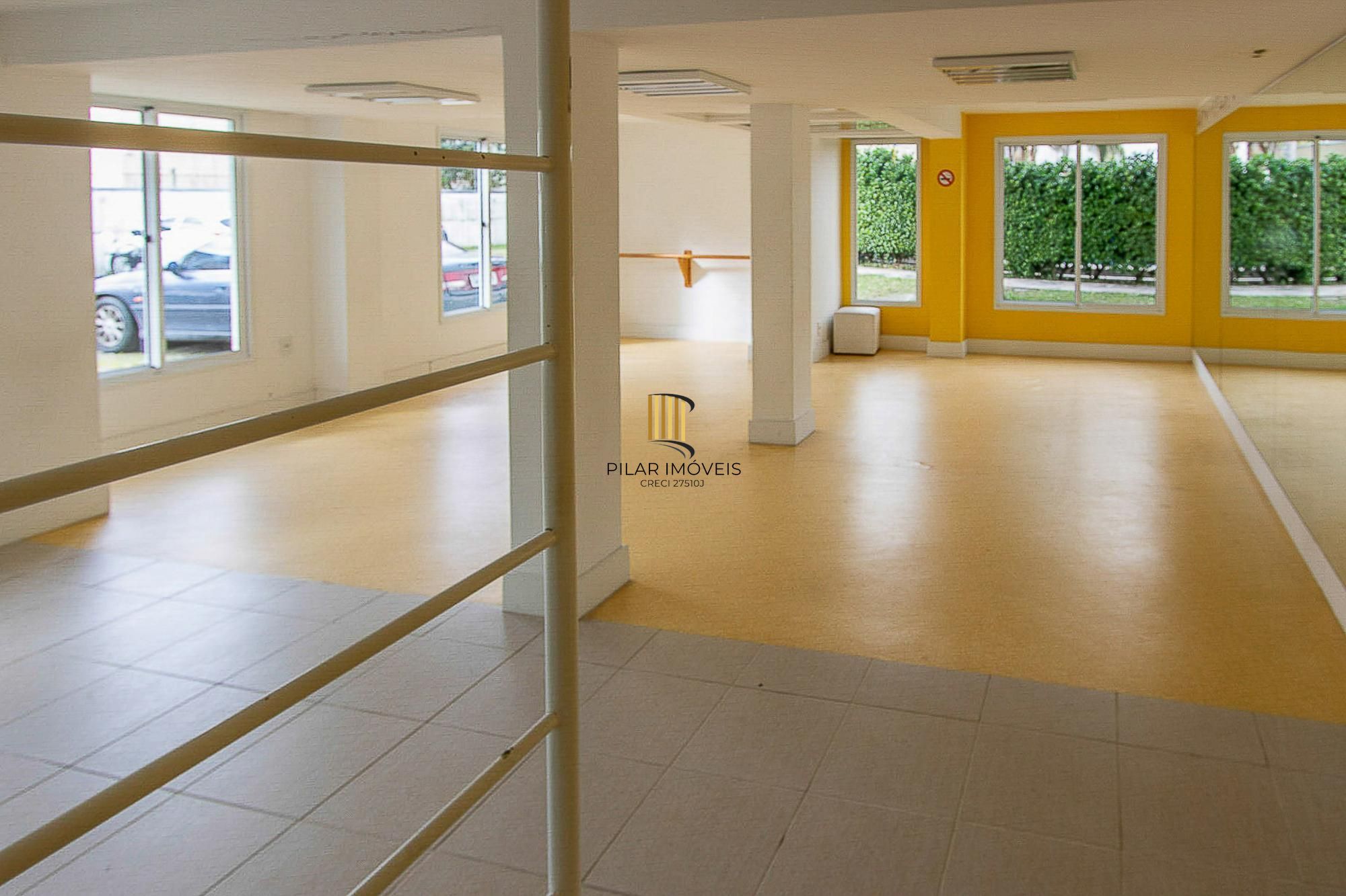 Apartamento com dois quartos e dois banheiros Zona Sul