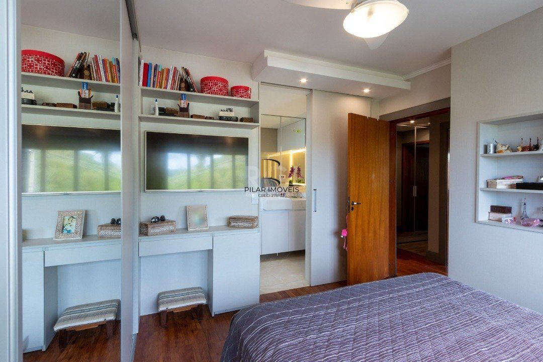 Cobertura para Venda - 234.17m², 3 dormitórios, sendo 1 suites, 2 vagas - Cristal