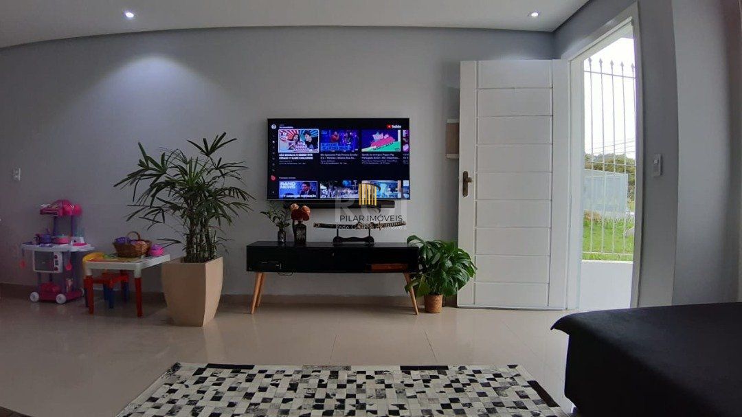 Casa para Venda - 157m², 3 dormitórios, sendo 3 suites, 2 vagas - Guarujá