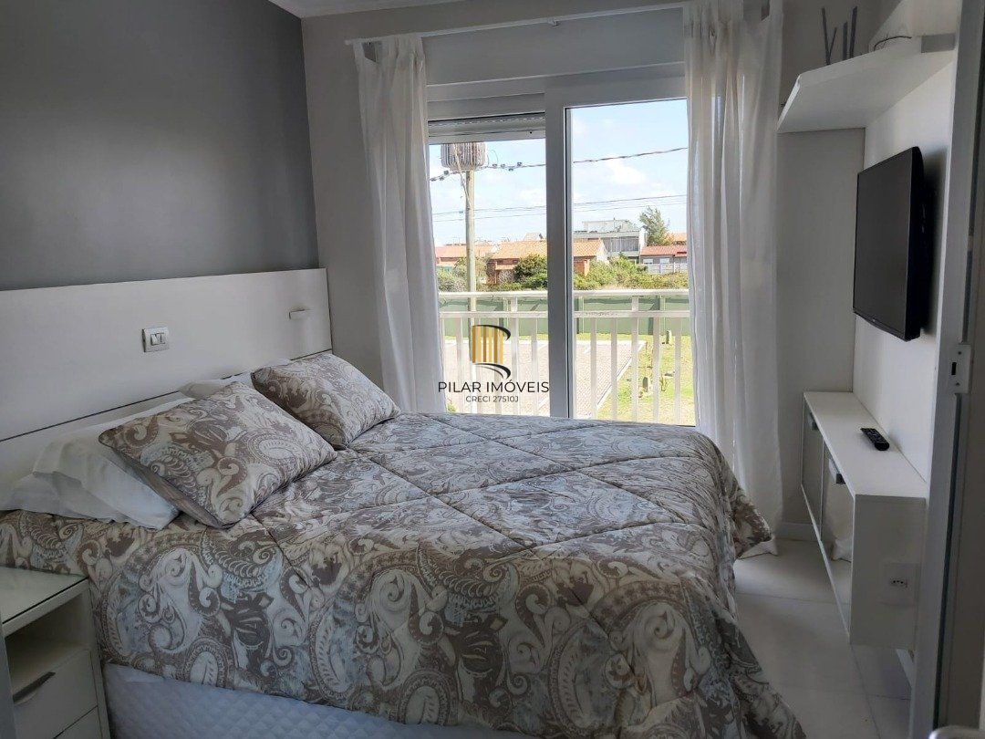 Casa de Condomínio 2 dormitórios no bairro Mariluz Plano D