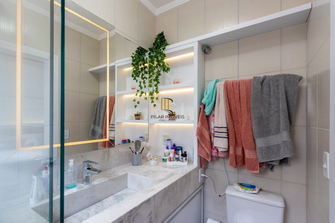 Casa Condominio para Venda - 102.9m², 3 dormitórios, sendo 1 suites, 2 vagas - Camaquã