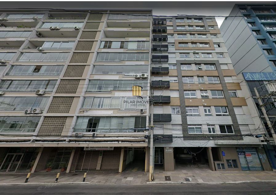 Apartamento mobiliado, 2 dormitórios, com vaga escriturada - Cidade Baixa