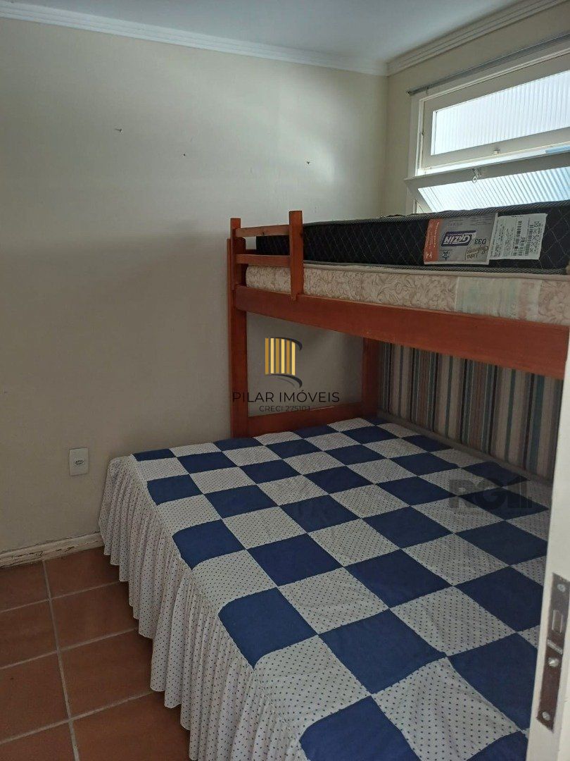 Casa de Condomínio 2 dormitórios no bairro Capão Novo