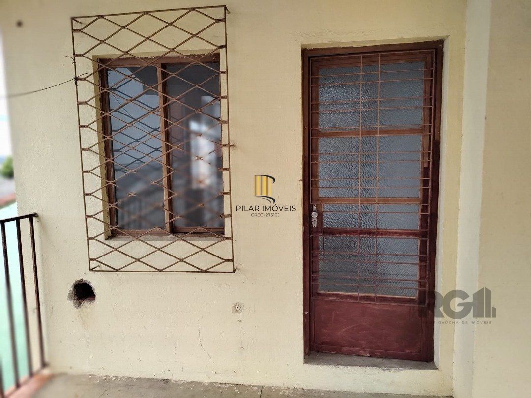 Casa para Venda - 247.37m², 4 dormitórios, 4 vagas - Partenon