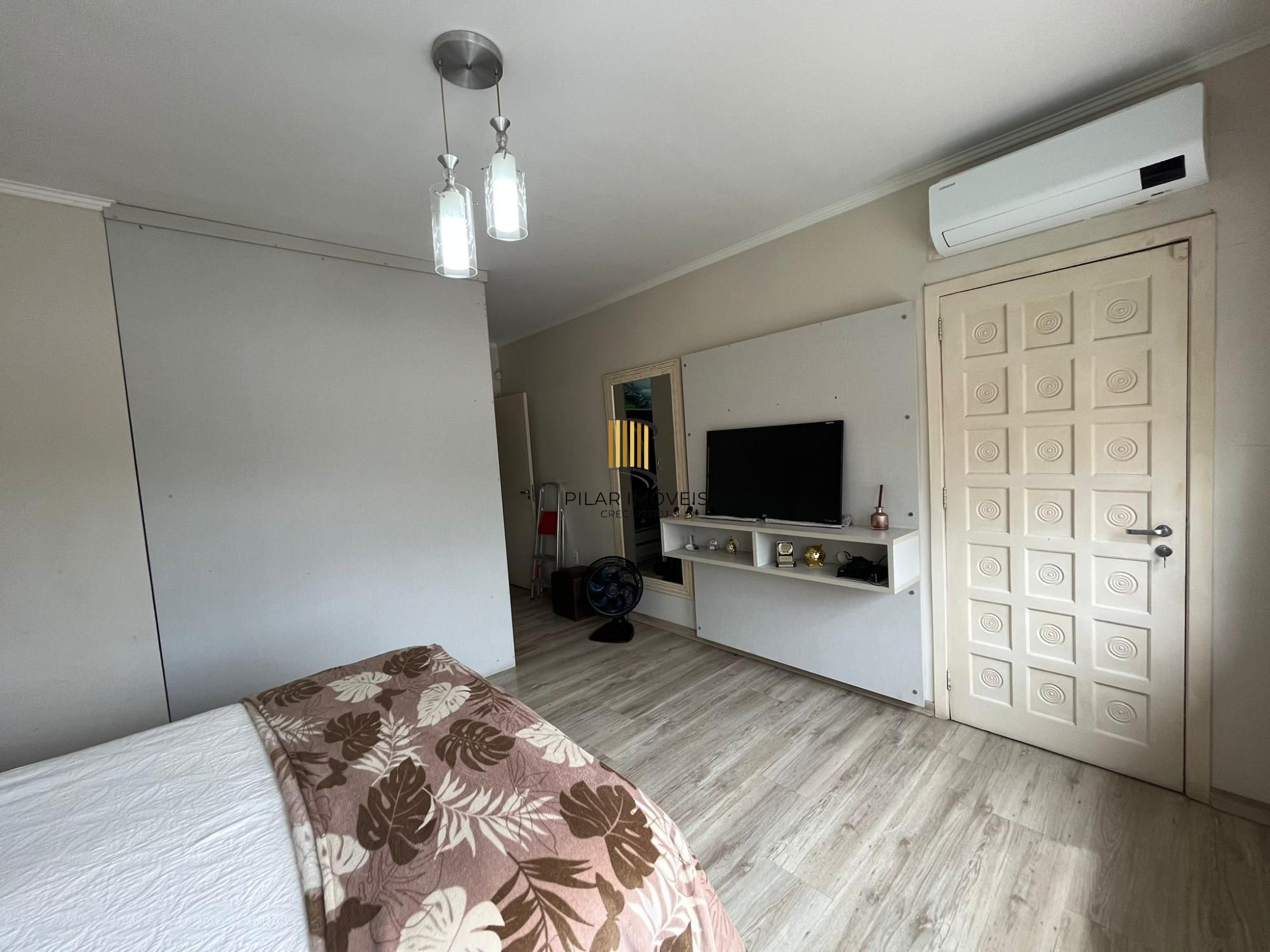 Duas casas no mesmo terreno – conforto, espaço e excelente localização!