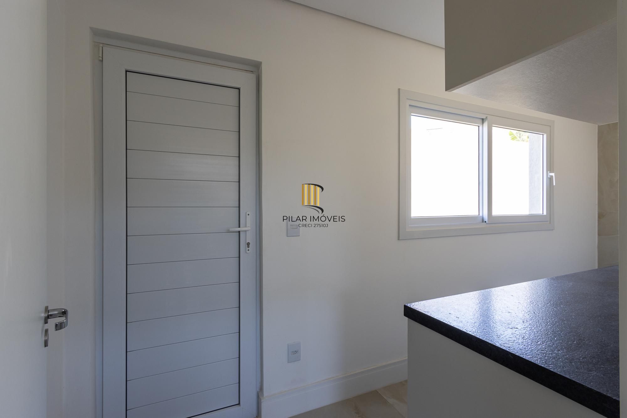 Casa Condominio para Venda - 300m², 4 dormitórios, sendo 4 suites, 2 vagas - Alphaville