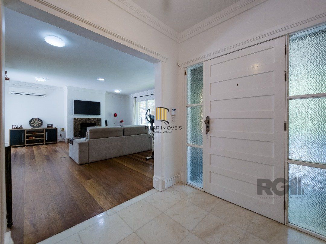 Casa 3 dormitórios no bairro Jardim Isabel