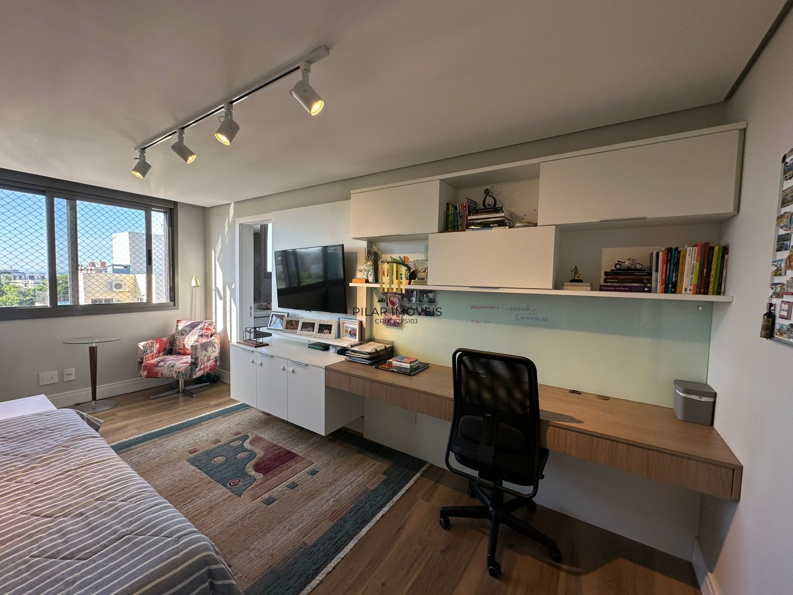 Apartamento 3 dormitórios no bairro Tristeza