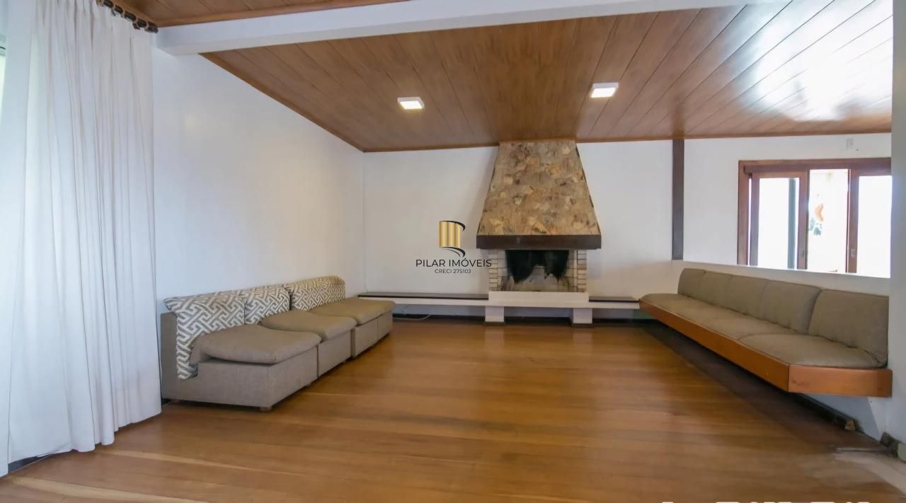 Casa em Condomínio, 03 dormitórios 04 Vagas, 229m²  na Tristeza, Porto Alegre, RS!!