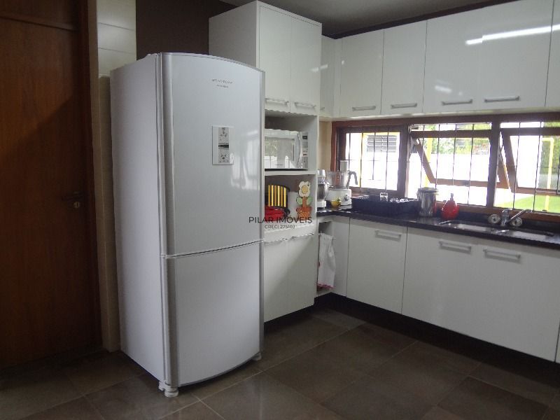 Casa para Venda - 268m², 3 dormitórios, sendo 1 suites, Jardim Isabel