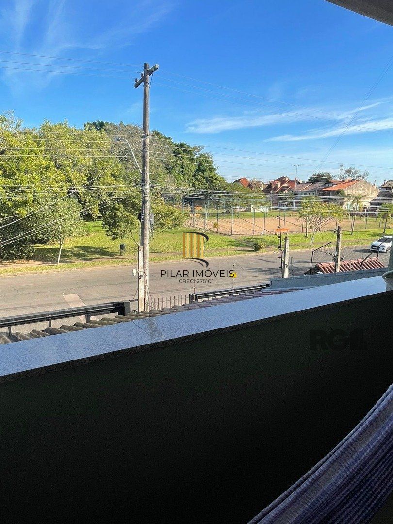 Casa 3 dormitórios no bairro Espírito Santo