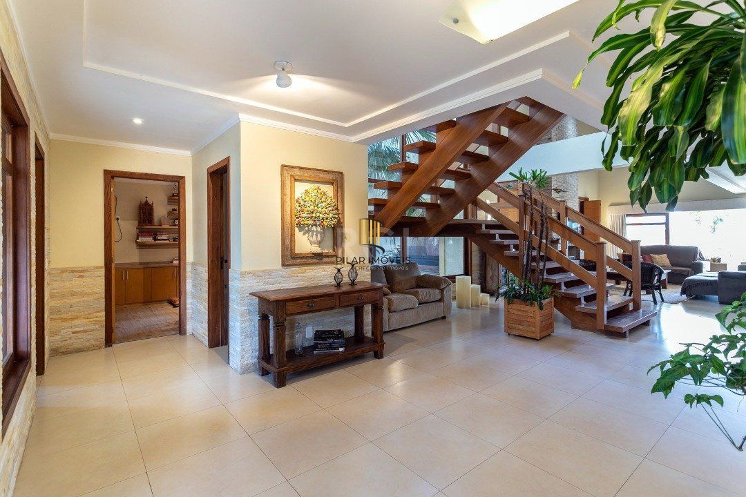 Casa Condominio para Venda - 670m², 5 dormitórios, sendo 5 suites, 4 vagas - Terra Ville