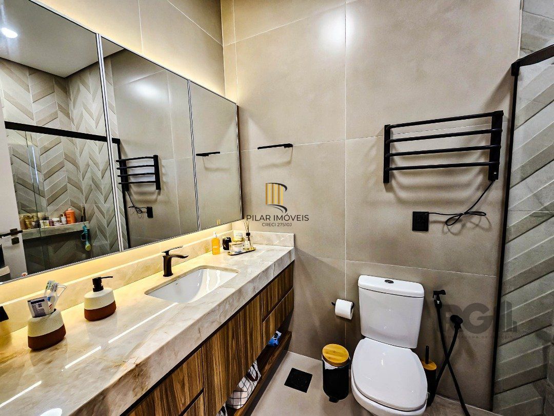 Casa mobiliada com 3 suítes no Condomínio Alphaville Gravataí