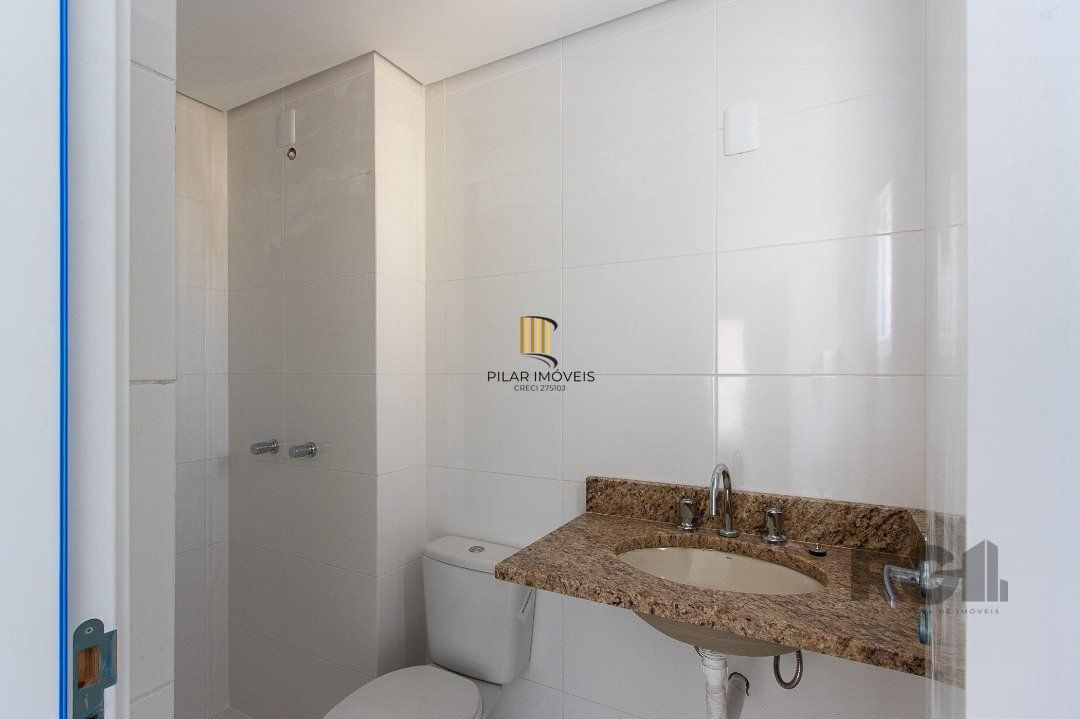 Cobertura para Venda - 214.34m², 3 dormitórios, sendo 3 suites, 2 vagas - Tristeza