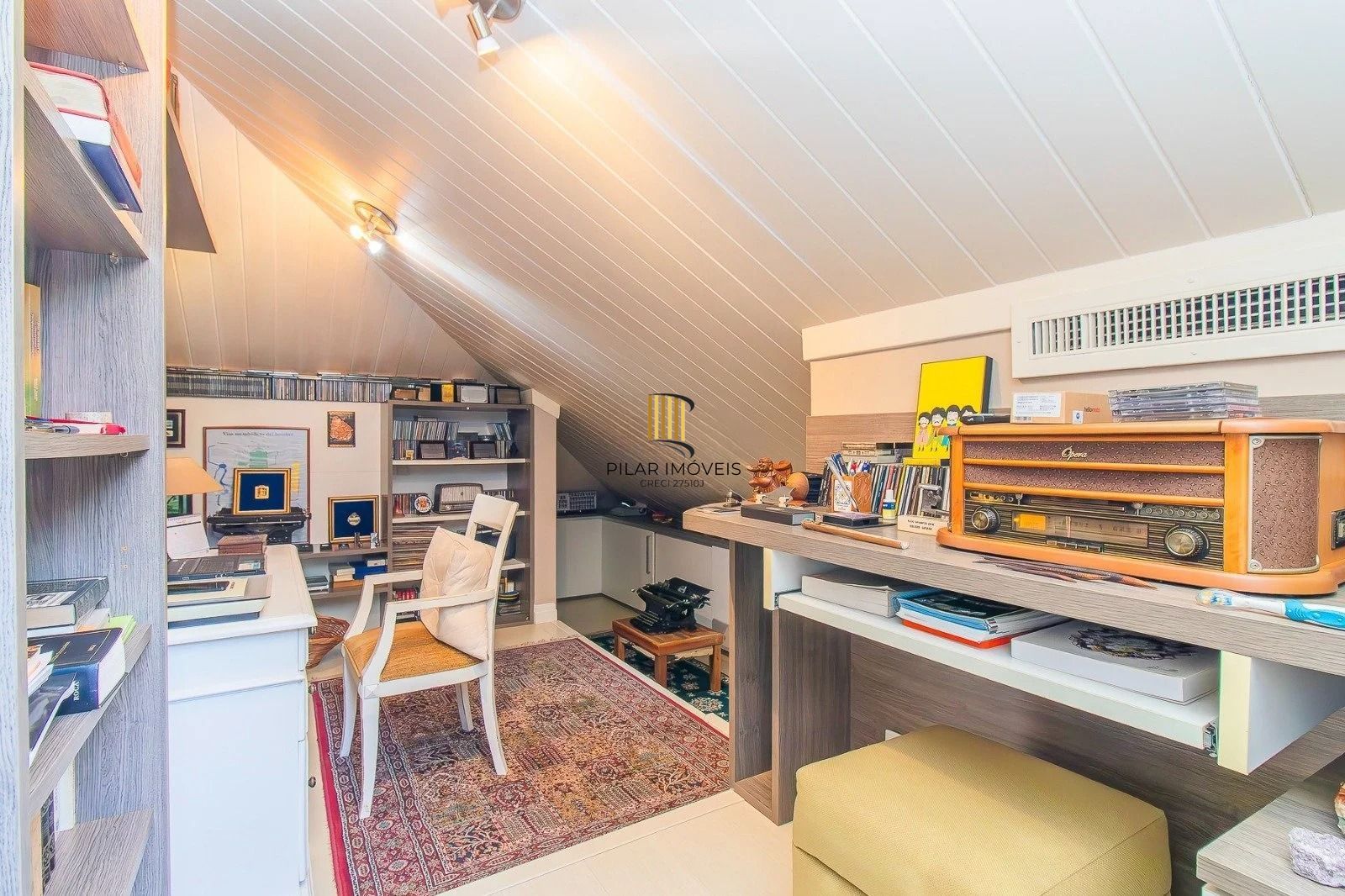 Cobertura à venda no bairro Bela Vista, 4 dormitórios e 3 vagas de garagem