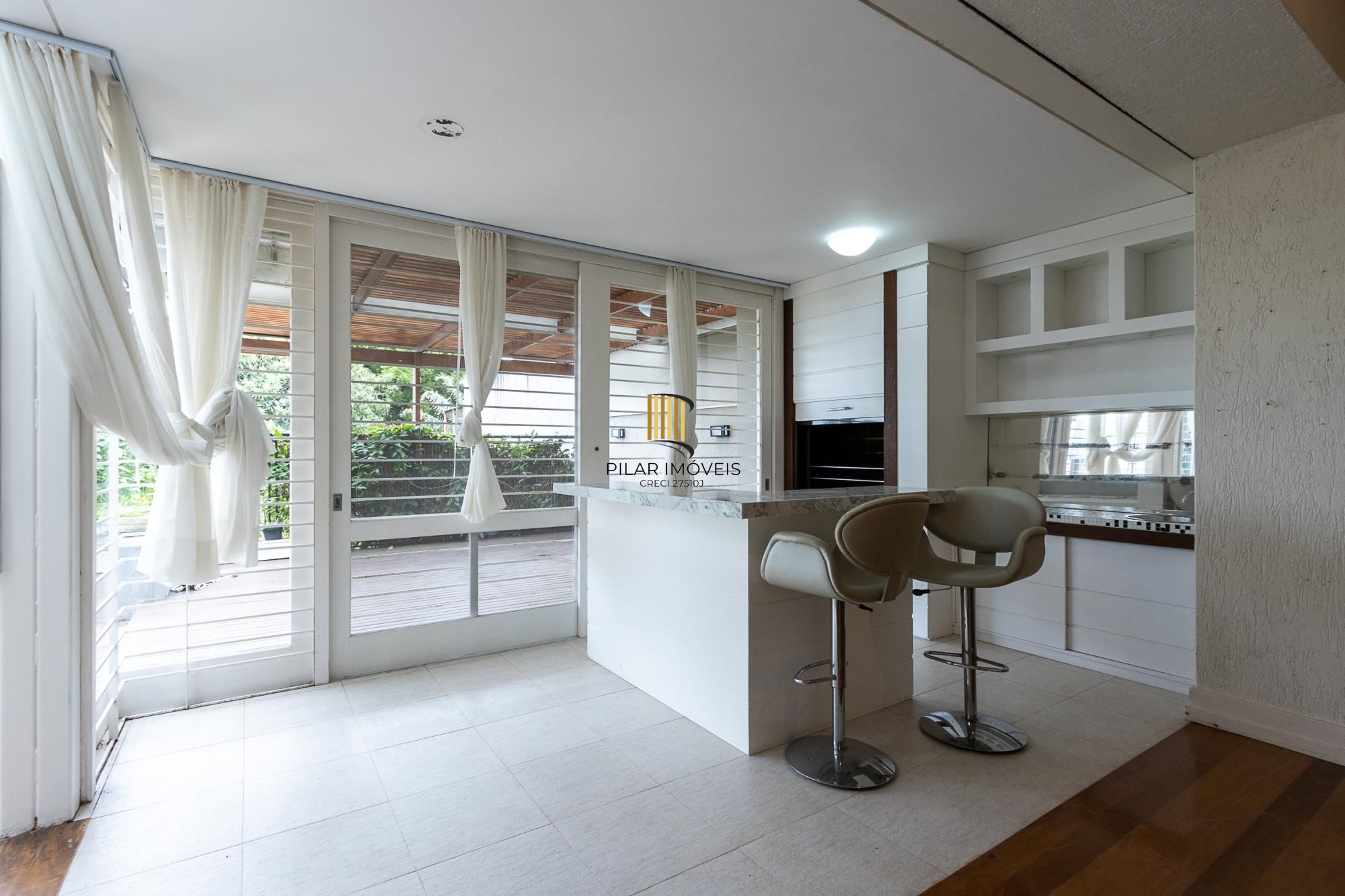 Casa com 4 dormitórios à venda, Jardim Isabel, Porto Alegre