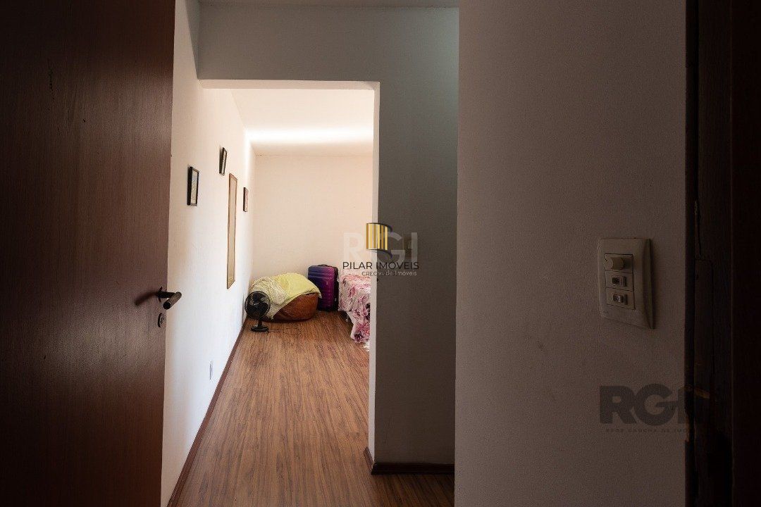 Casa 4 dormitórios no bairro Cristal