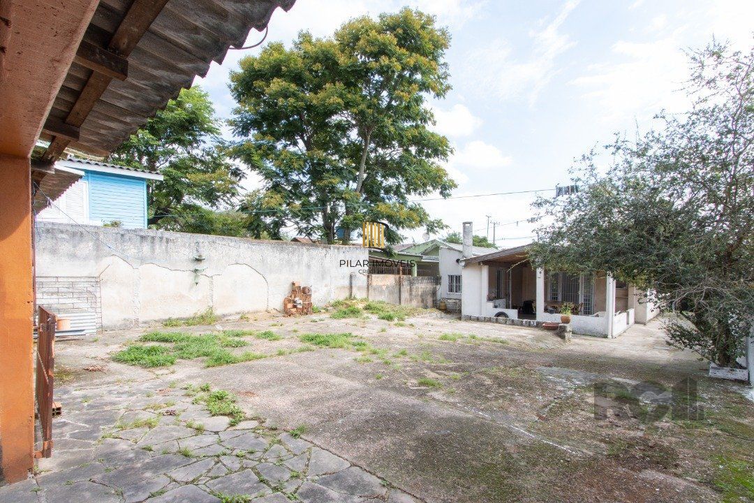 Casa 3 dormitórios, bairro Jardim Carvalho.