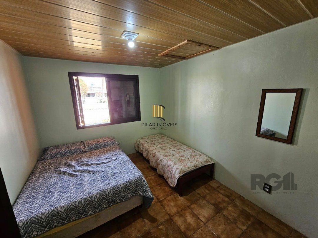 Casa 4 dormitórios no bairro Praia da Conceição