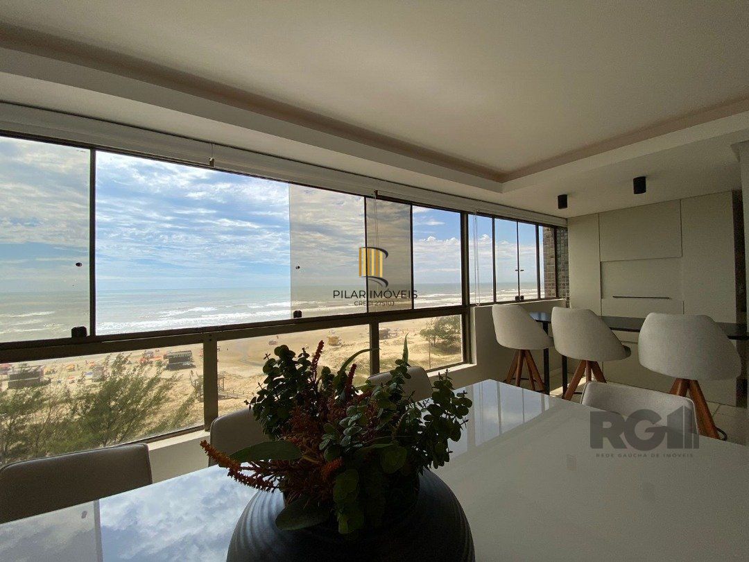 Apartamento à Beira Mar