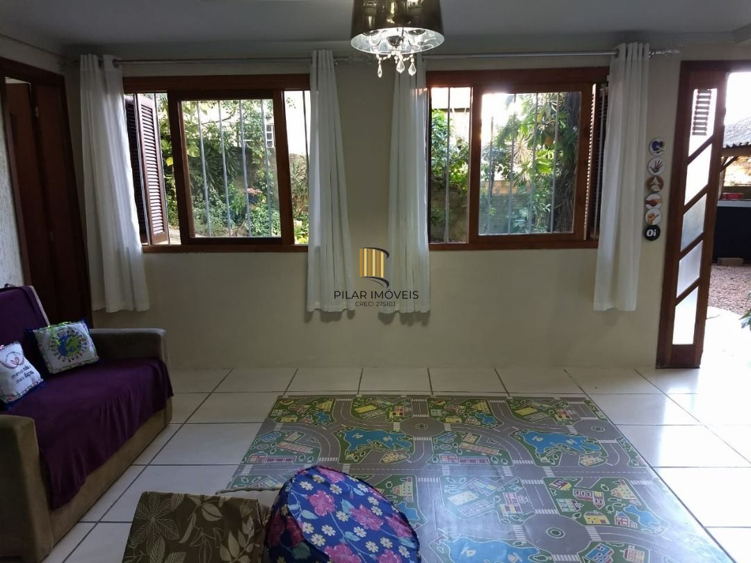 Casa para Venda - 200m², 4 dormitórios, sendo 1 suites, 4 vagas - Ipanema