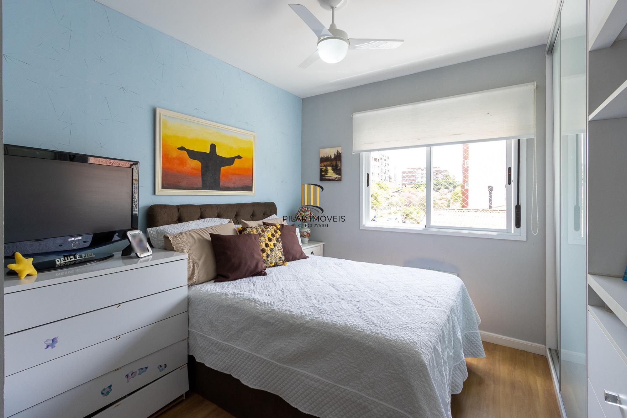 **Apartamento Mobiliado de 3 Quartos na Tristeza, Porto Alegre - Venda por R$ 595.000,00**