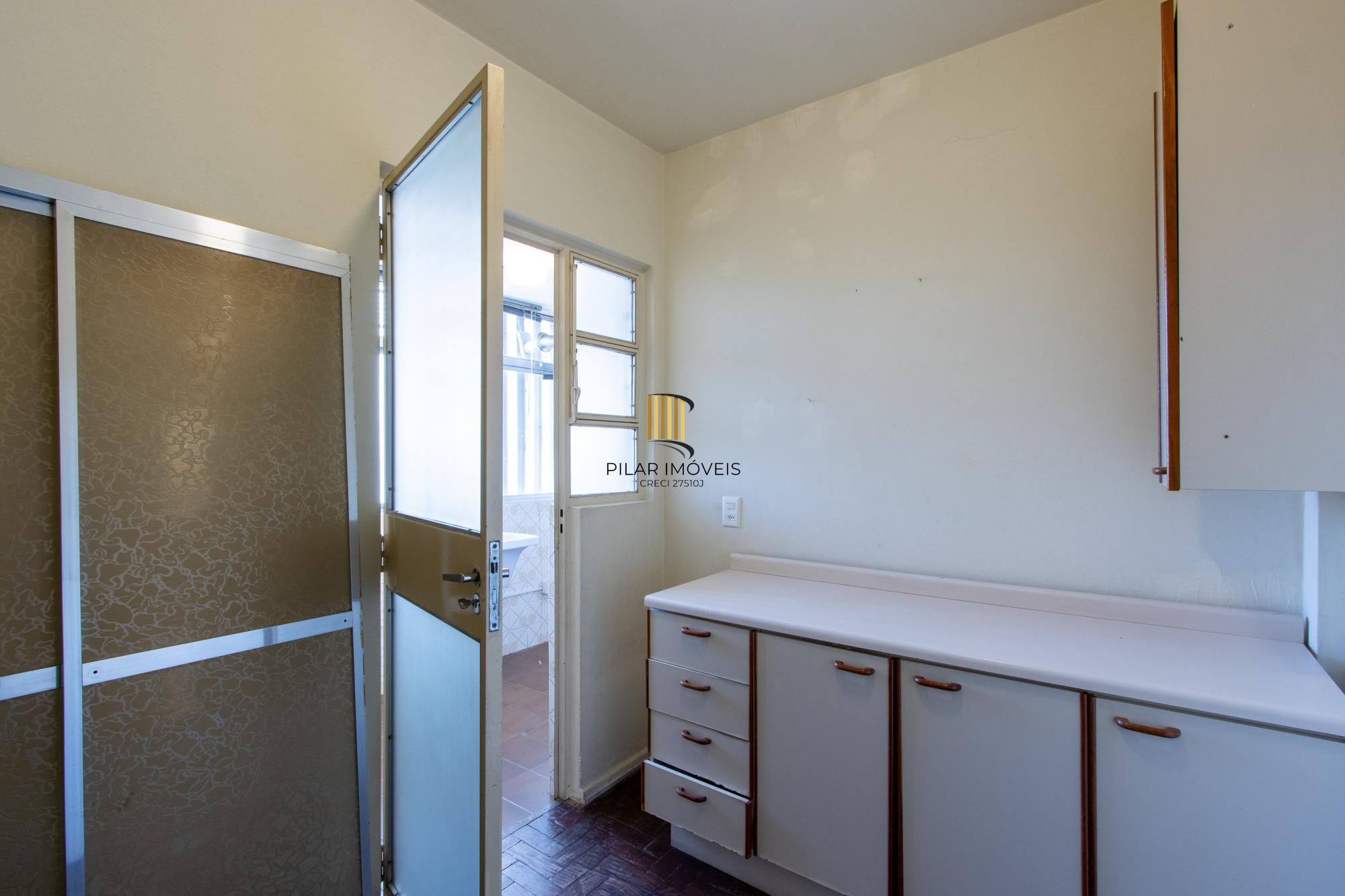 Apartamento de 2 dormitórios e uma vaga,  com infraestrutura