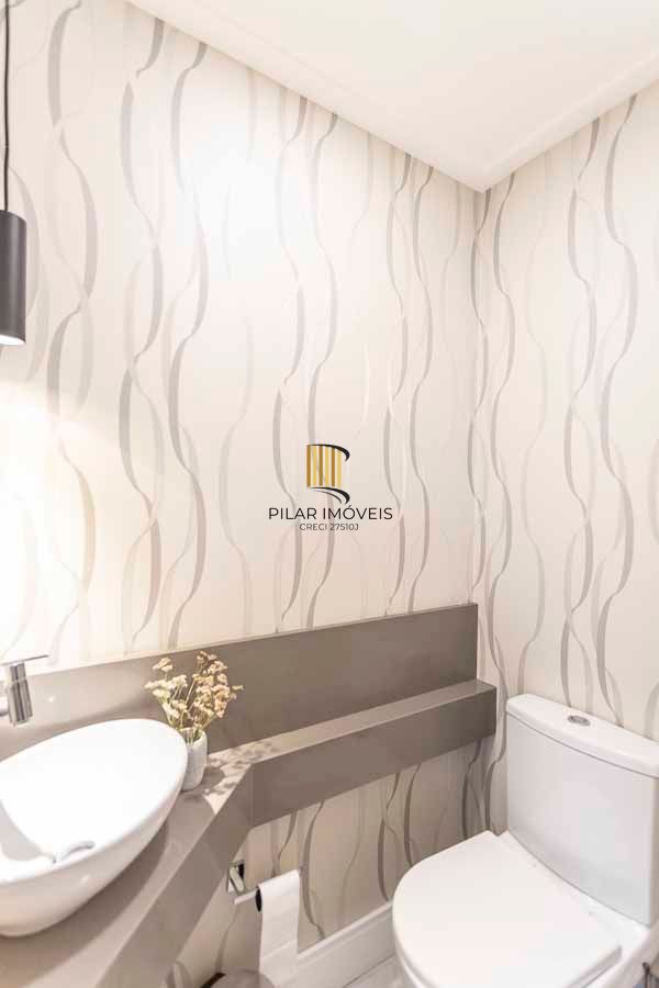 Cobertura semi mobiliada!