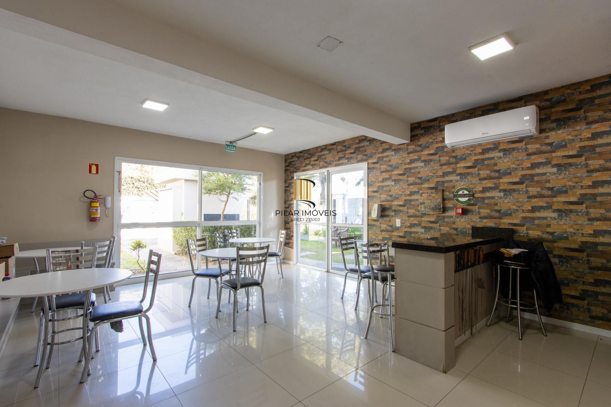 Apartamento 2 dormitórios no bairro Ipanema