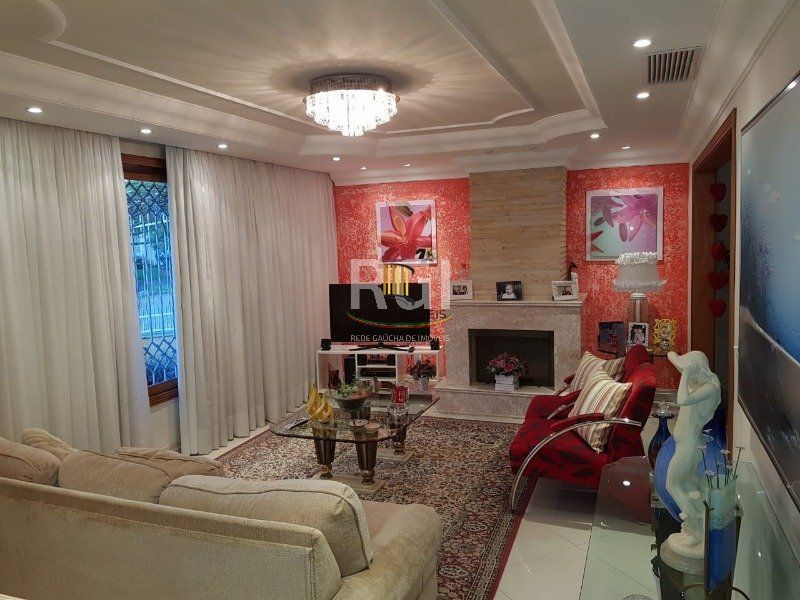 Casa para Venda - 300m², 3 dormitórios, sendo 1 suites, 4 vagas - Ipanema