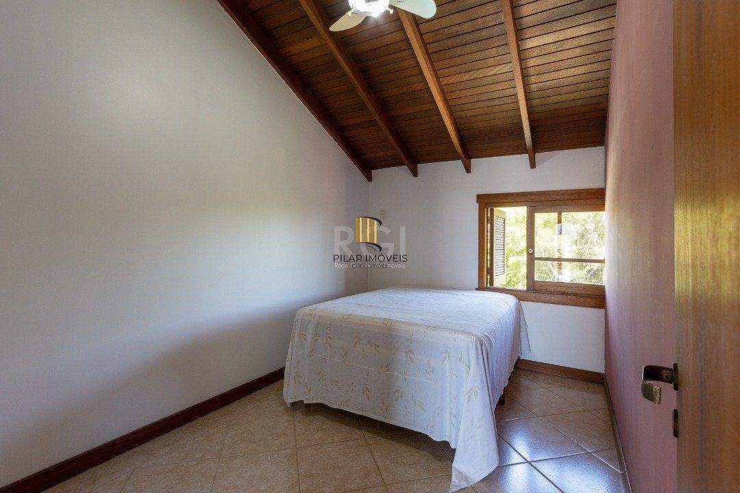 Casa para Locação/Aluguel - 222.26m², 3 dormitórios, sendo 1 suites, 3 vagas - Ipanema
