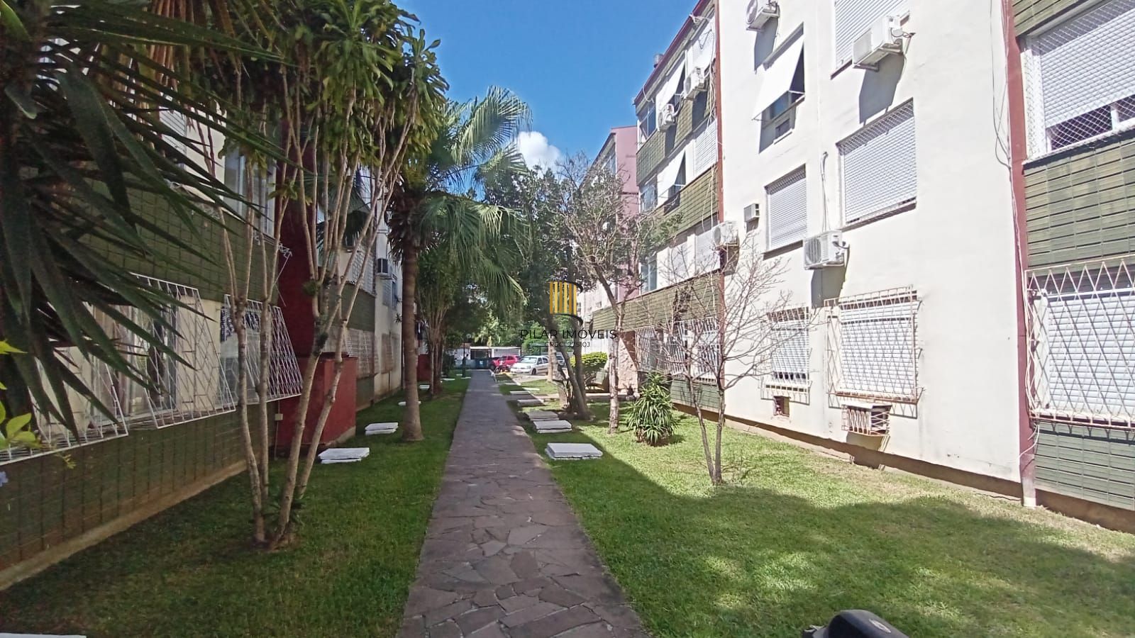 Aparatamento com 1 dormitório no bairro Cavalhada